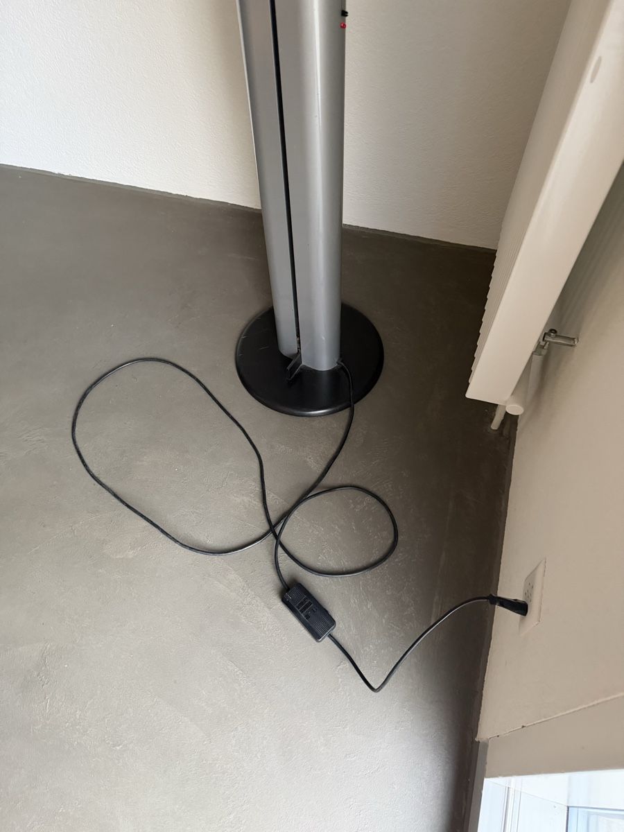 Artemide Lampade: Artemide Megaron in Silber Halogen – Usato da Muri b. Bern venduto da pel_5tbl 2