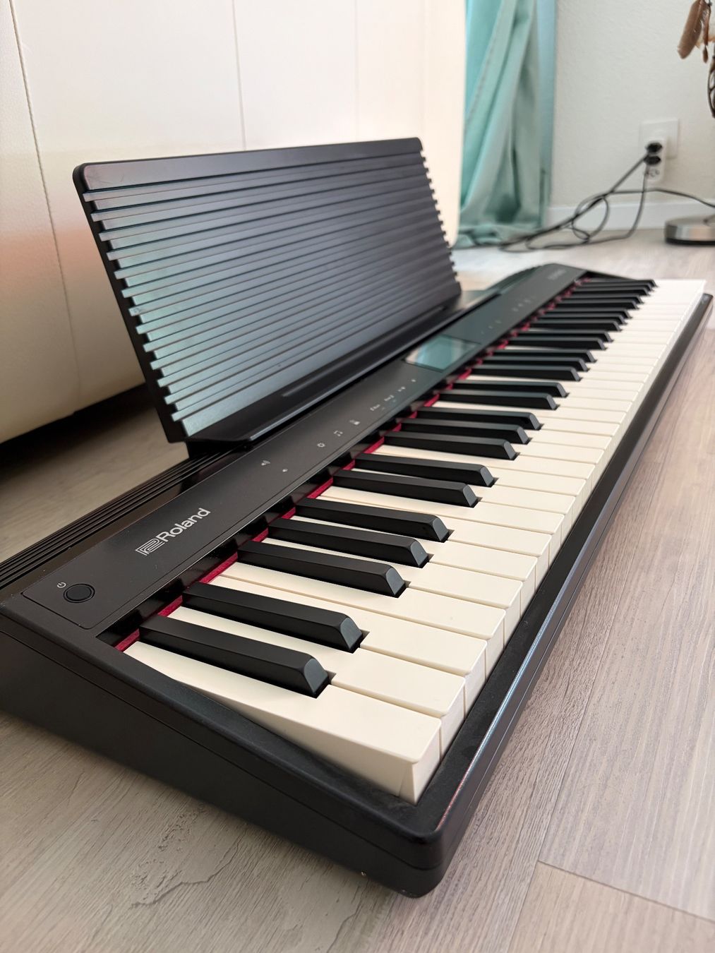 Roland Strumenti musicali: Roland GO PIANO 61 P – Usato da Egerkingen venduto da TizianaG.