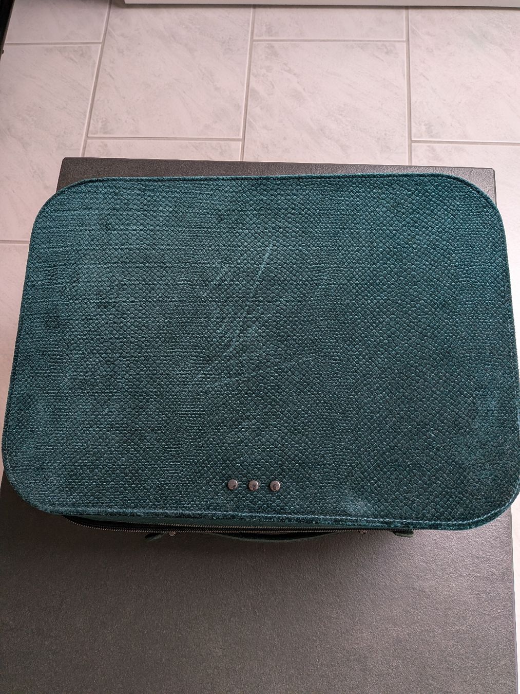 GHD Piastre & Arricciacapelli: GHD Limitierte Edition Platinum+ – Usato da Küssnacht am Rigi venduto da schweizerrose 2