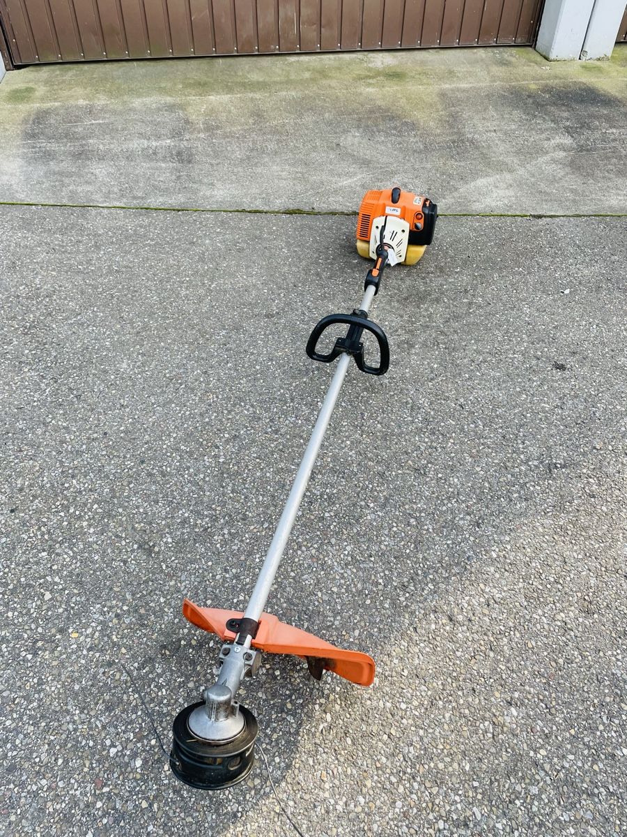 Stihl Tutti gli attrezzi: Rasentrimmer Stihl FS 200 – Usato da Würenlos venduto da Shop_Shop