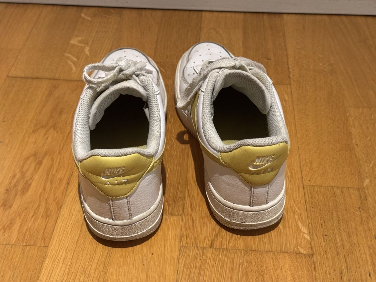Nike Herrenschuhe: Nike Sneakers – Gebraucht aus Ostermundigen von Clood 2