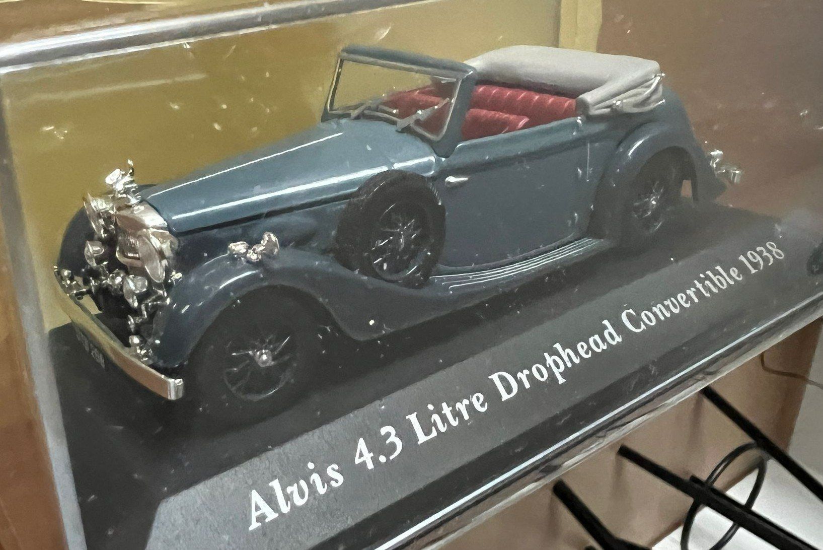 Modellautos: Alvis 4.3 Litre Drophead Convertible 1938 1/43 – Neu und originalverpackt aus Meilen von rdv_n7s9