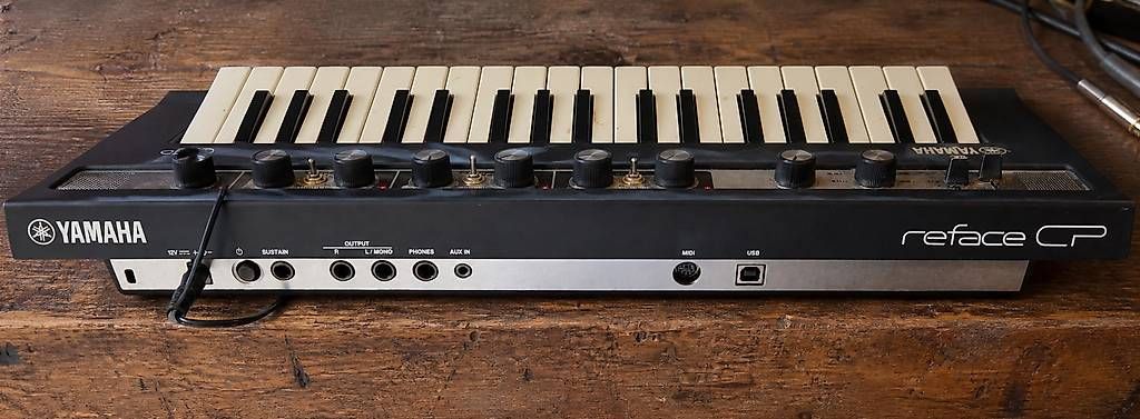 Strumenti musicali: Yamaha Synthesizer Reface CP – Usato da Bern venduto da pet_9kcb 1