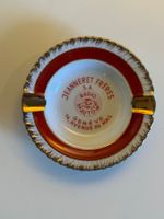 Cendrier Jeanneret frères SA, en porcelaine