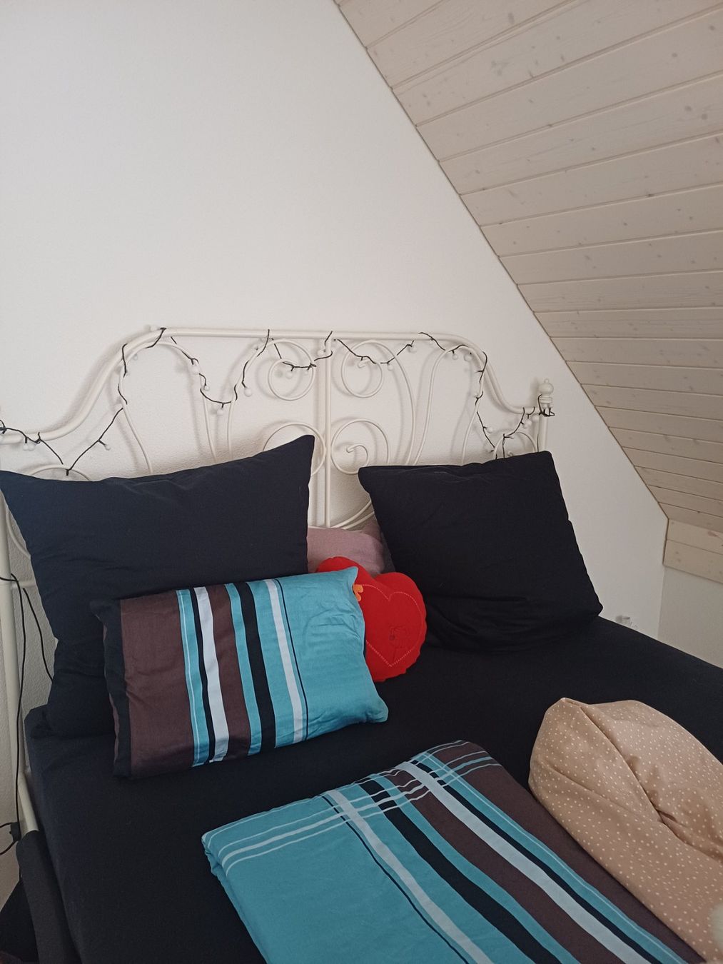Ikea Lits: Shabby Chic Bettgestell – D'occasion à Saland par rpo_yjn7 1