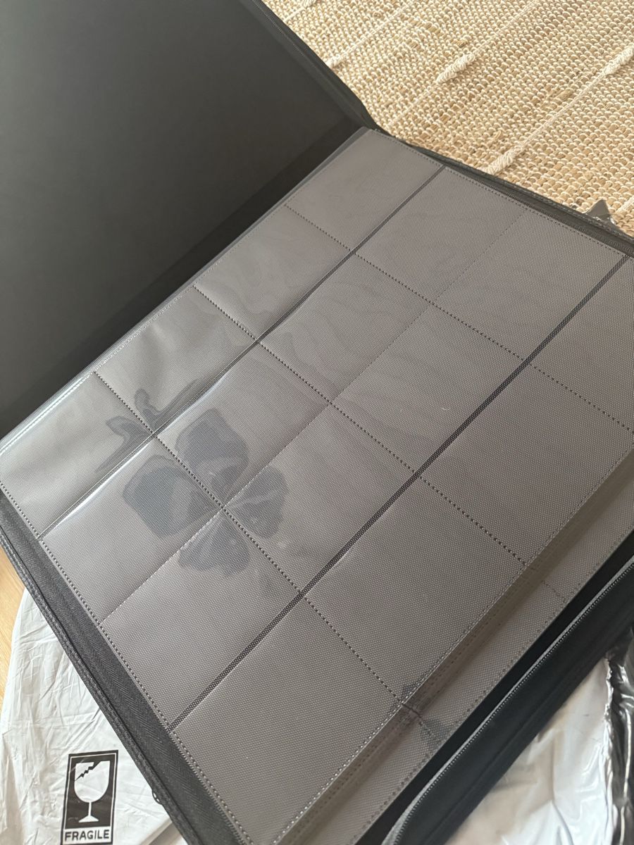 Giochi: Protège carte Top loader  – Nuovo e nell'imballaggio originale da Courrendlin venduto da cel_75v8 1