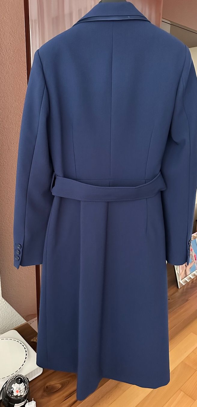 Franchi Tute: ELISABETTA FRANCHI MANTEL Gr.M NEU – Usato da Zürich venduto da LittleChic 3