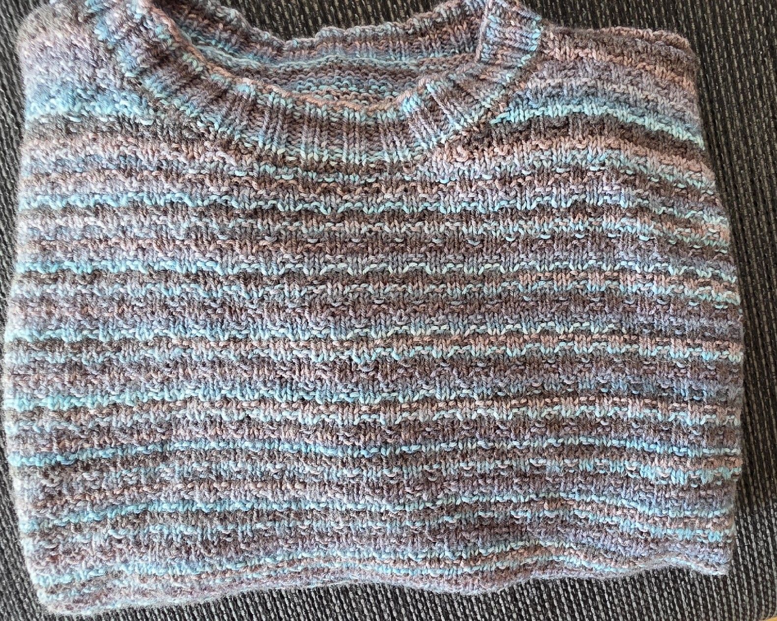 Pullover & Sweatshirts: Pull manches 3/4 – Gebraucht aus Yverdon-les-Bains von van_dq65