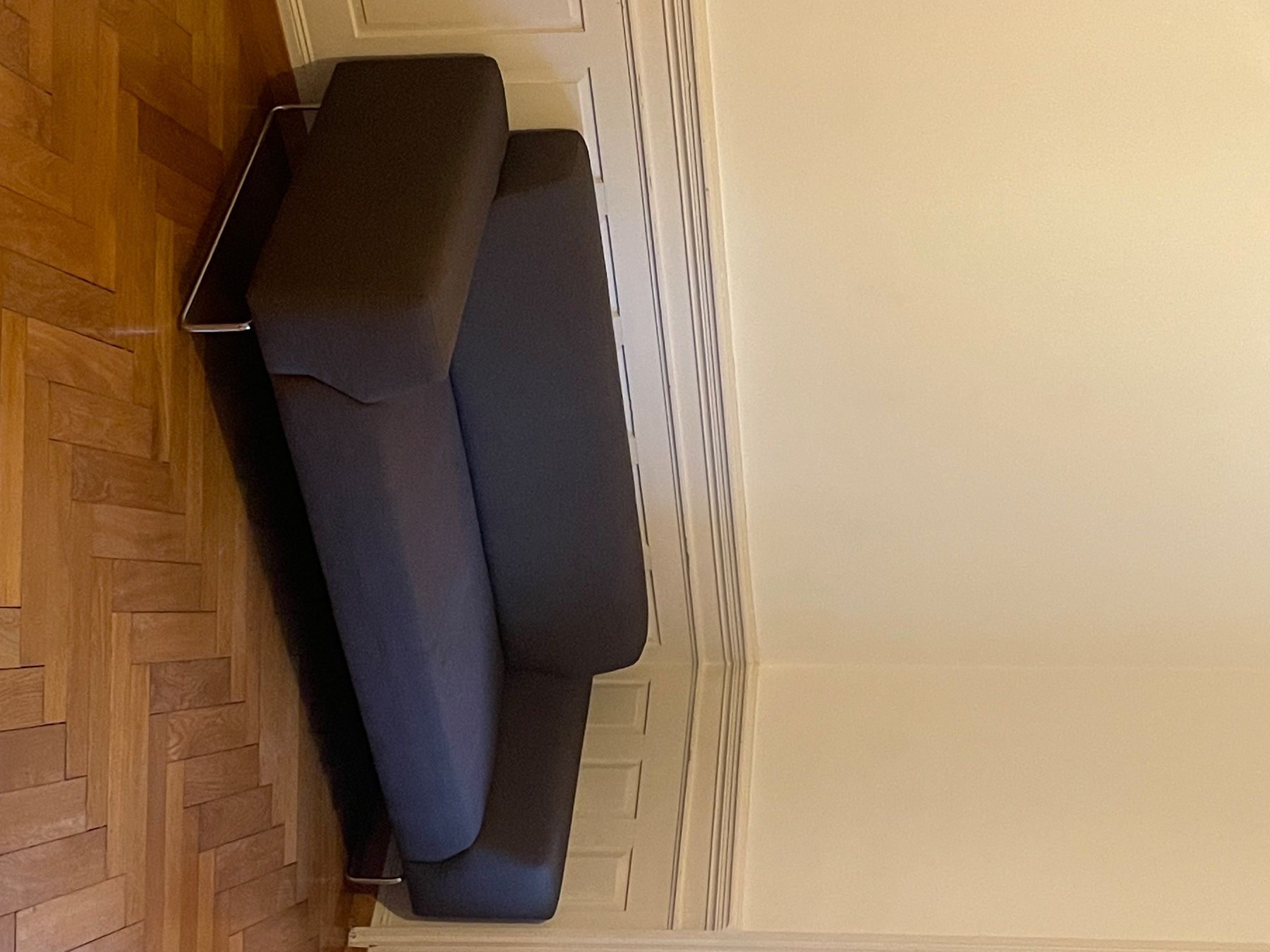 Divani: Braunes Sofa mit Chromstahlfüssen – Usato da Zürich venduto da tesaleim 2