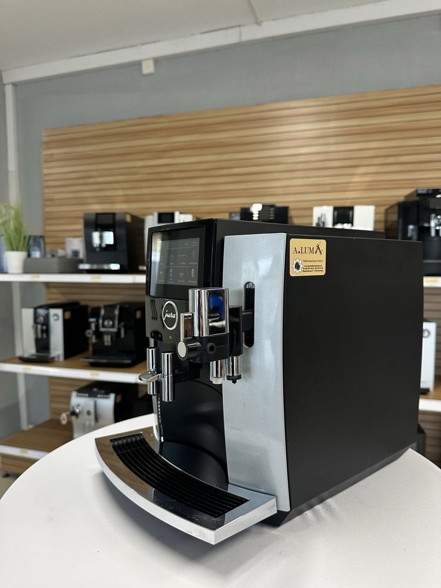 Jura Kaffeemaschinen & Espressomaschinen: JURA S8 – Gebraucht aus Gränichen von Luma.KaffeeMaschinen 4