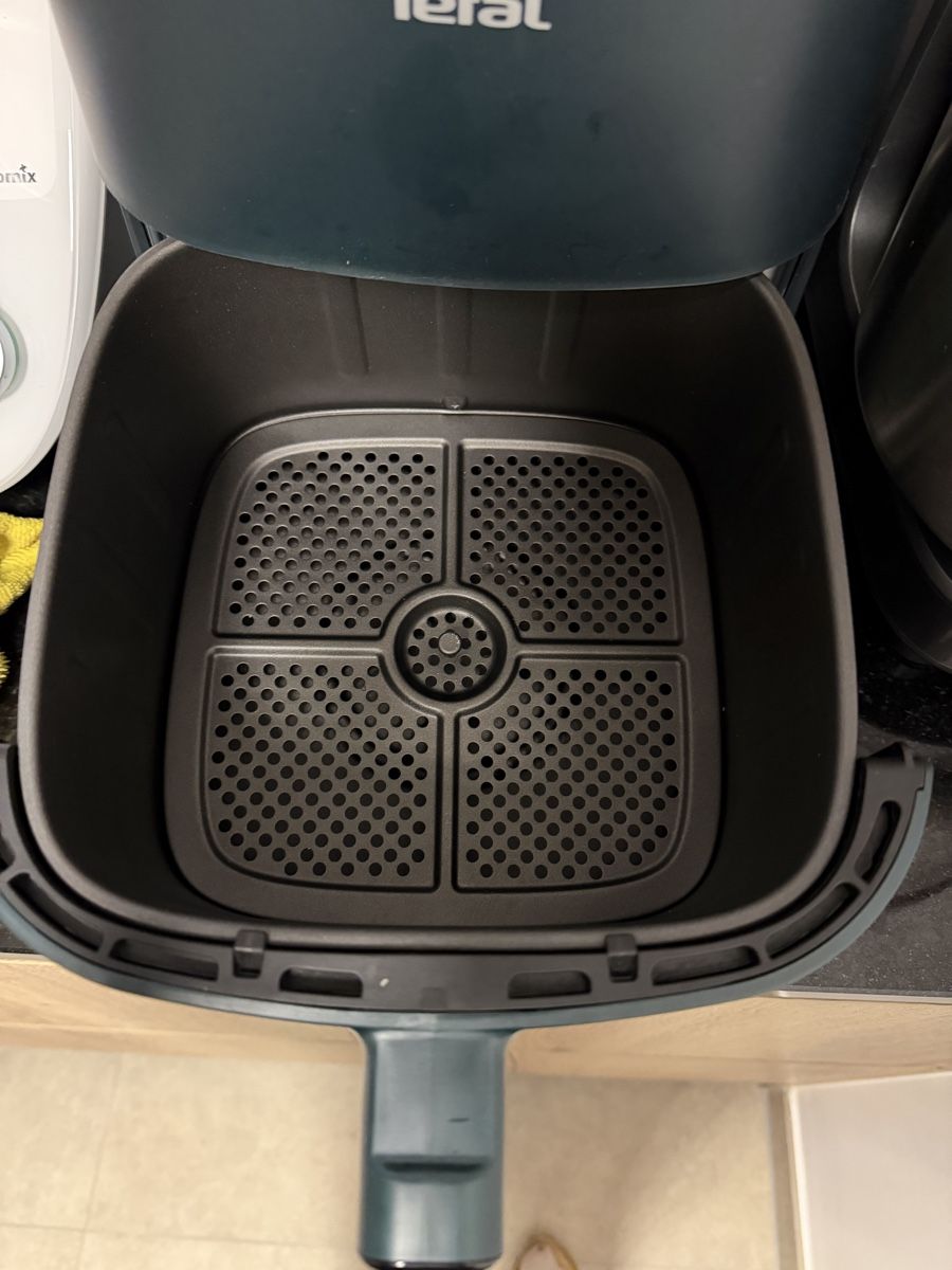 Forni: Air Fryer Tefal  – Usato da Renens VD venduto da aligrapefruit 3