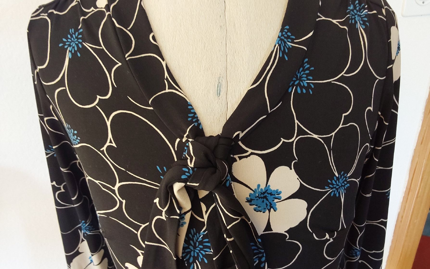King Louie Blusen: Blusenshirt King Louie M – Gebraucht aus Köniz von scopello12 1