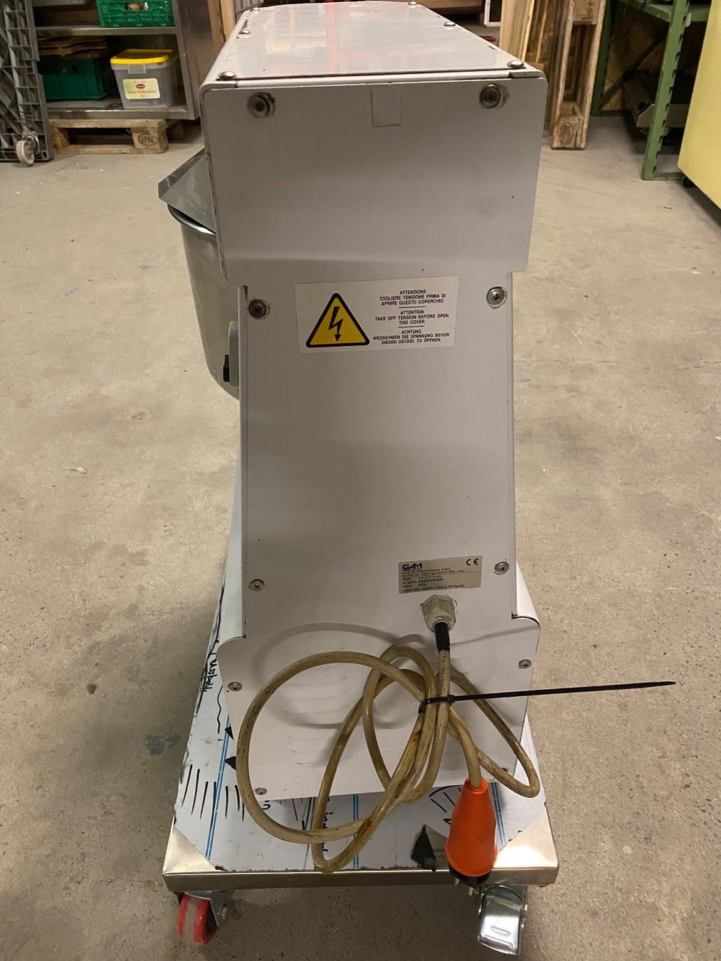 Appareils de cuisine: Teigmaschine – D'occasion à Rupperswil par Gero83 1