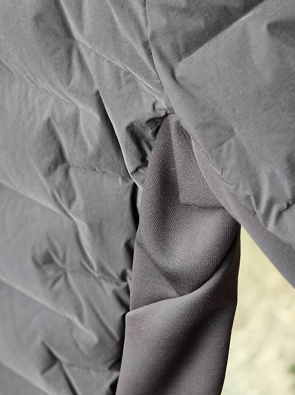 Giacche: ARCTERYX JACKE KOLE DOWN JACKET GRAU HERREN LARGE – Usato da Stallikon venduto da rob_62w9 2