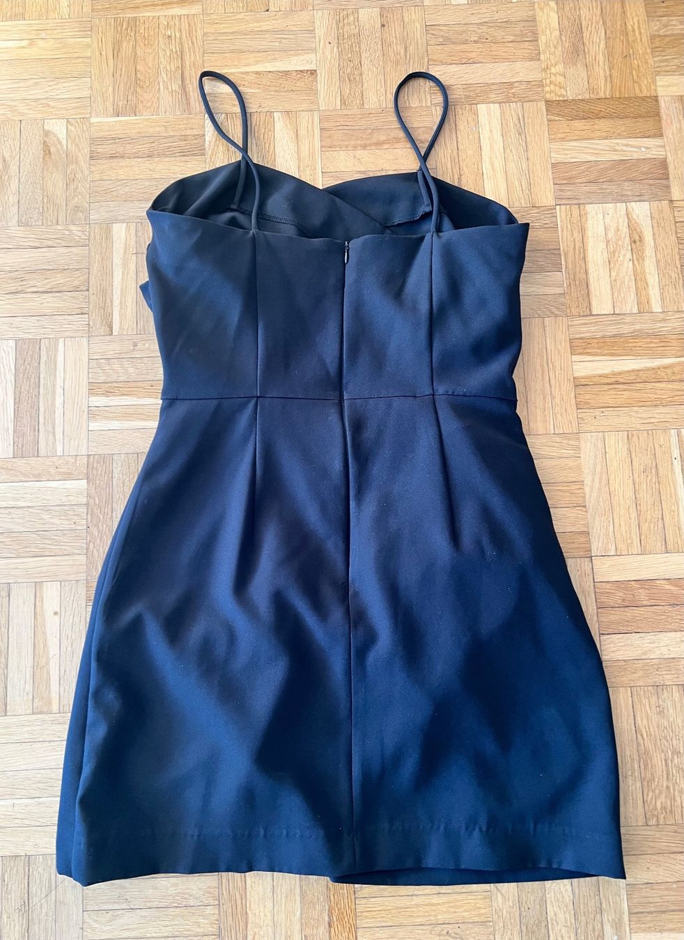 Zara Vestiti: Zara Cut-Out Kleid / Grösse L – Nuovo (secondo la descrizione) da Effretikon venduto da YaMn 2