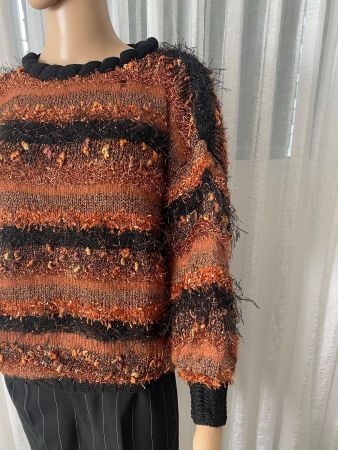 Perfekter Auftritt - UNIKAT - HAND MADE Strickpulli, M/L