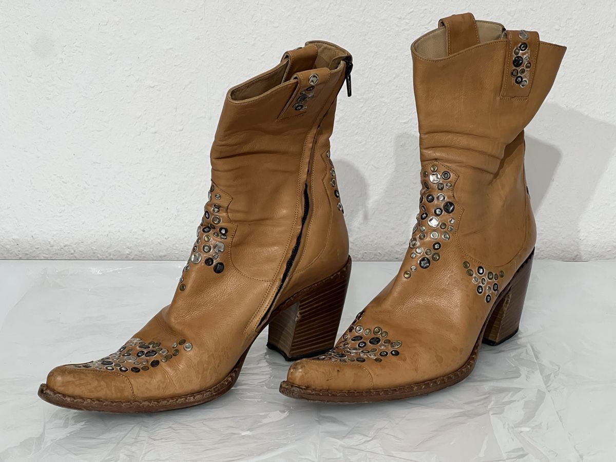 Scarpe da donna: Bottes Free Lance Paris - 39 1/2 – Usato da GENÈVE venduto da triple7ch 1