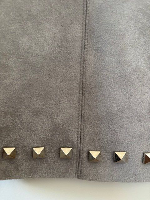 Kleider: Cooles Kleid mit Nieten – Neu (gemäss Beschreibung) aus Zürich von CoCos_Closet 4