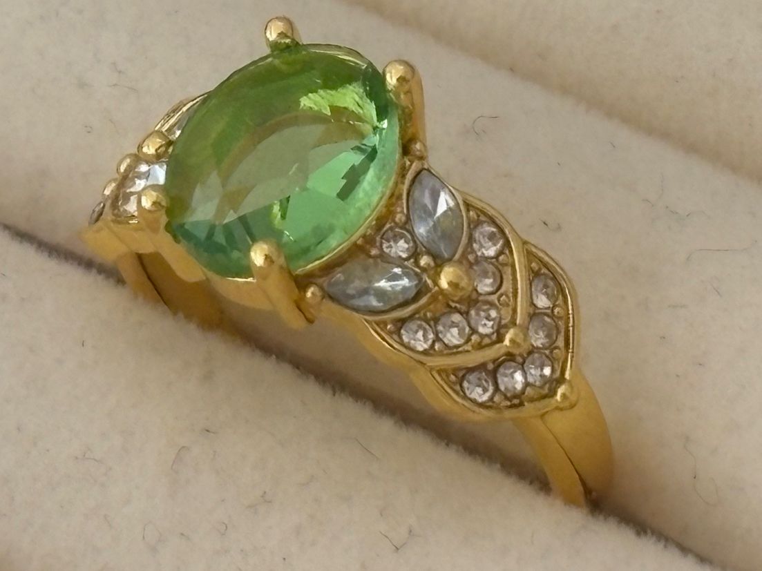Ringe: Luxus Elegante Gr.17/7 Ring Farbe: Gold /  Grün – Neu (gemäss Beschreibung) aus Biel-Bienne von Roserosse13 1