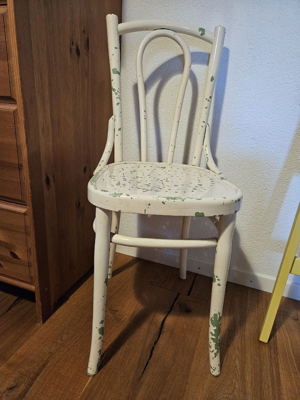 Sedie: Shabby Chic Stuhl creme/grün farbig – Usato da Menziken venduto da the_zw6x 1