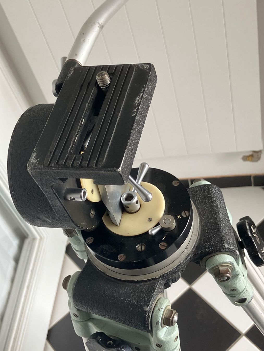 Pellicole: Filmstativ Ronford Baker MKII – Usato da Luterbach venduto da fink4500 6