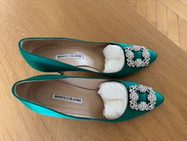 Manolo Blahnik Hangisi Satin 70cm, Smaragdgrün
