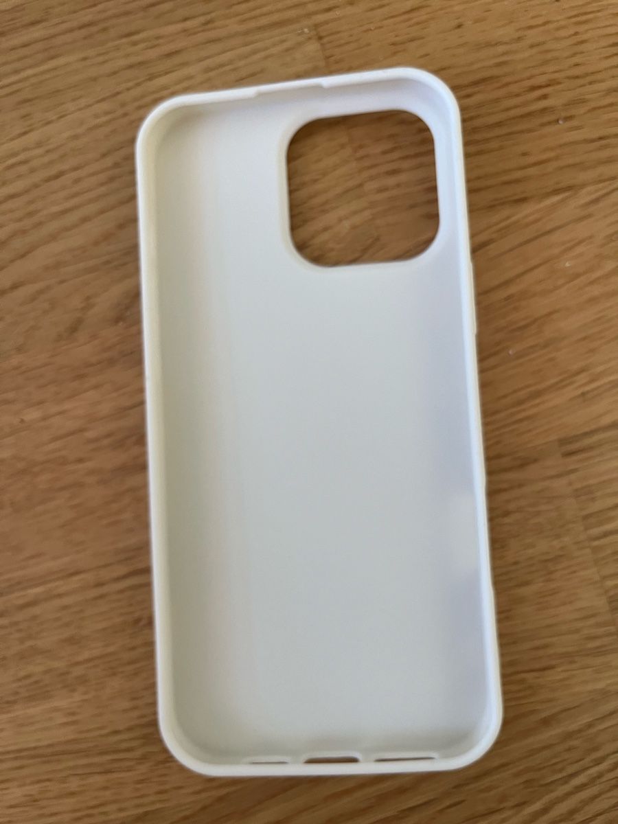 Coques & Protection écran: Iphone 16 Pro Max Händyhülle – Neuf avec emballage d'origine à Oberdorf SO par retowolf 2