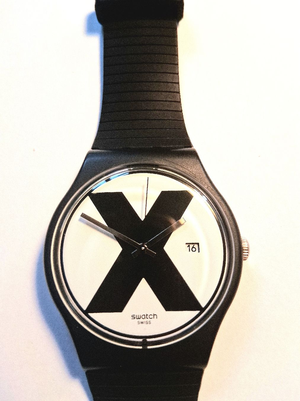 Swatch Montres: SWATCH XX-RATED BLACK – D'occasion à Basel par yaen138 1