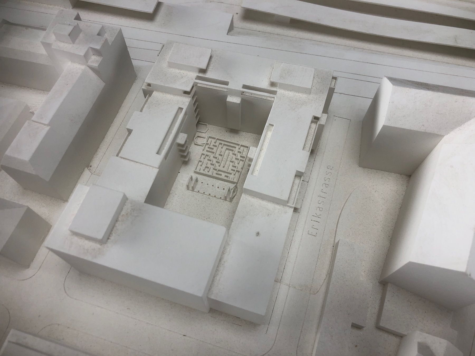Kit di modellismo & Modellini statici: Zürich Seebahnstrasse, Architekturmodell, Gips – Usato da Laufenburg venduto da industrial-silence 5