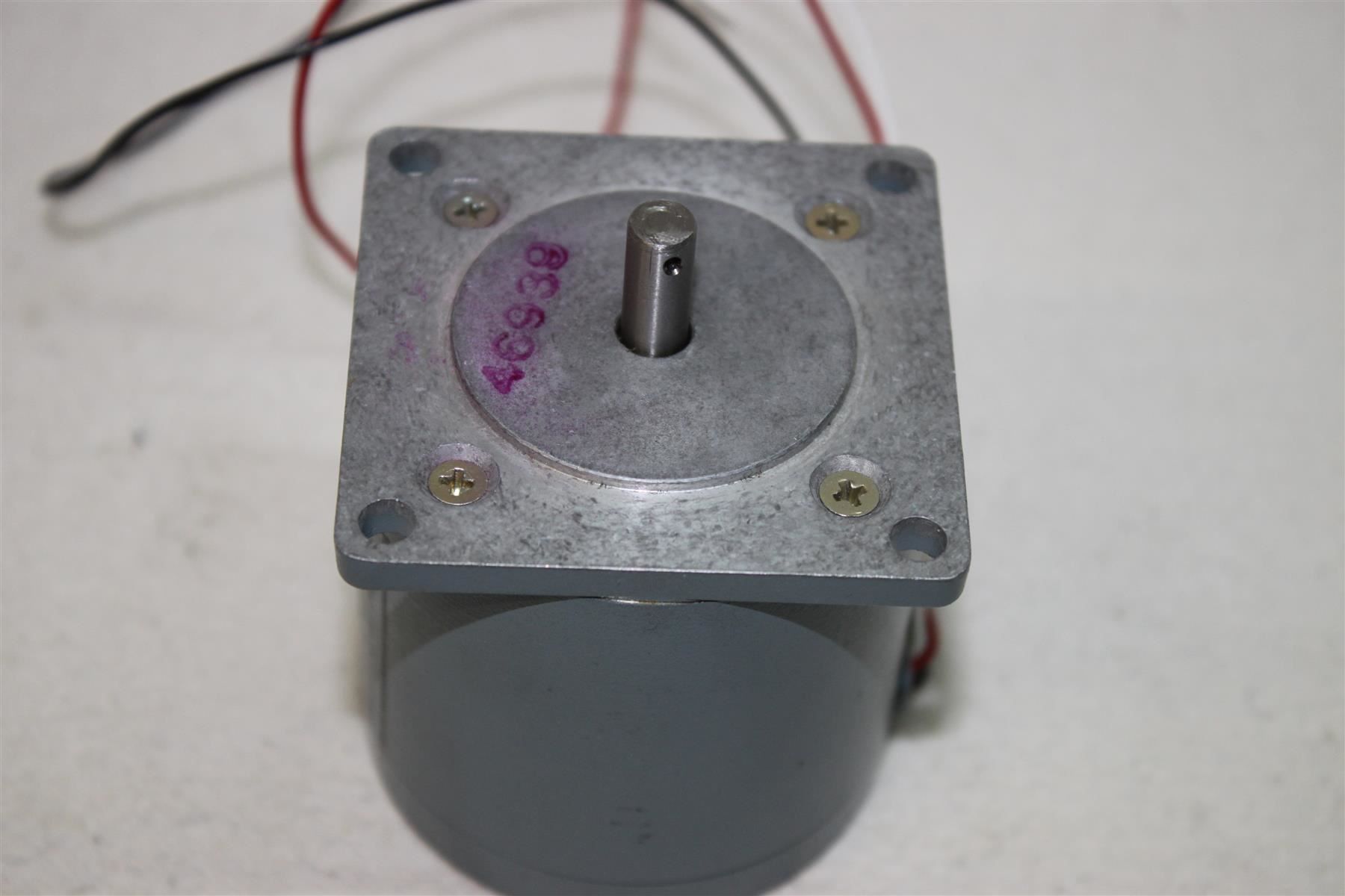 Motori: SLO-SYN Driving Motor SS25 – Nuovo (secondo la descrizione) da Thun venduto da Fbchm 2