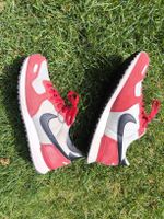 Nike Air Sneaker rot-weiss Grösse 41 guter Zustand