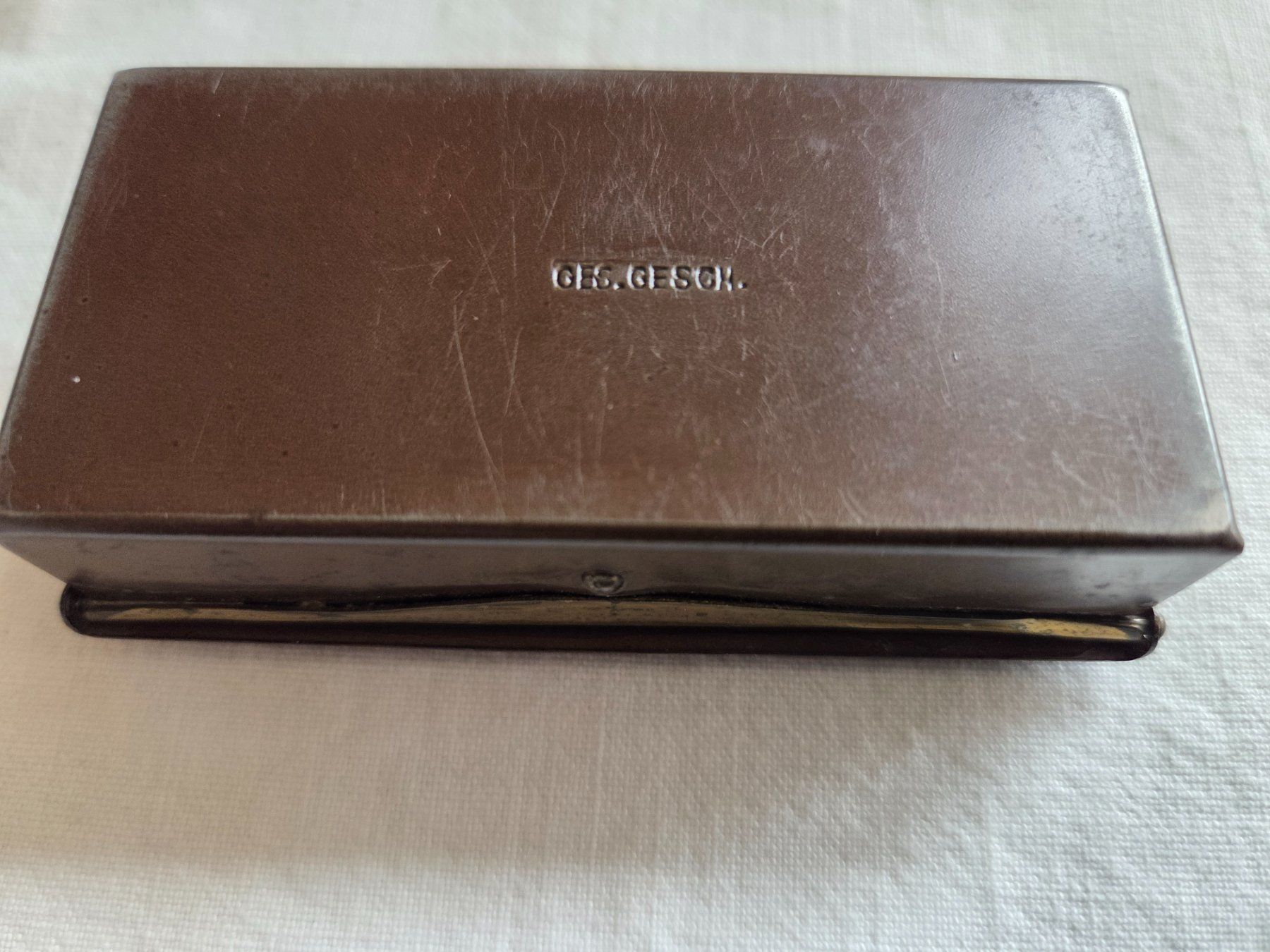 Dosen: Vintage  Briefmarkendöschen – Gebraucht aus Bettingen von Wedgetail-Eagle2 3