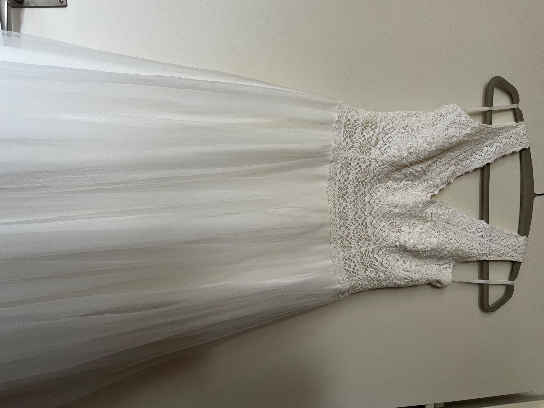 Kleider: Hochzeitskleid – Gebraucht aus Wallenwil von cleliafrei