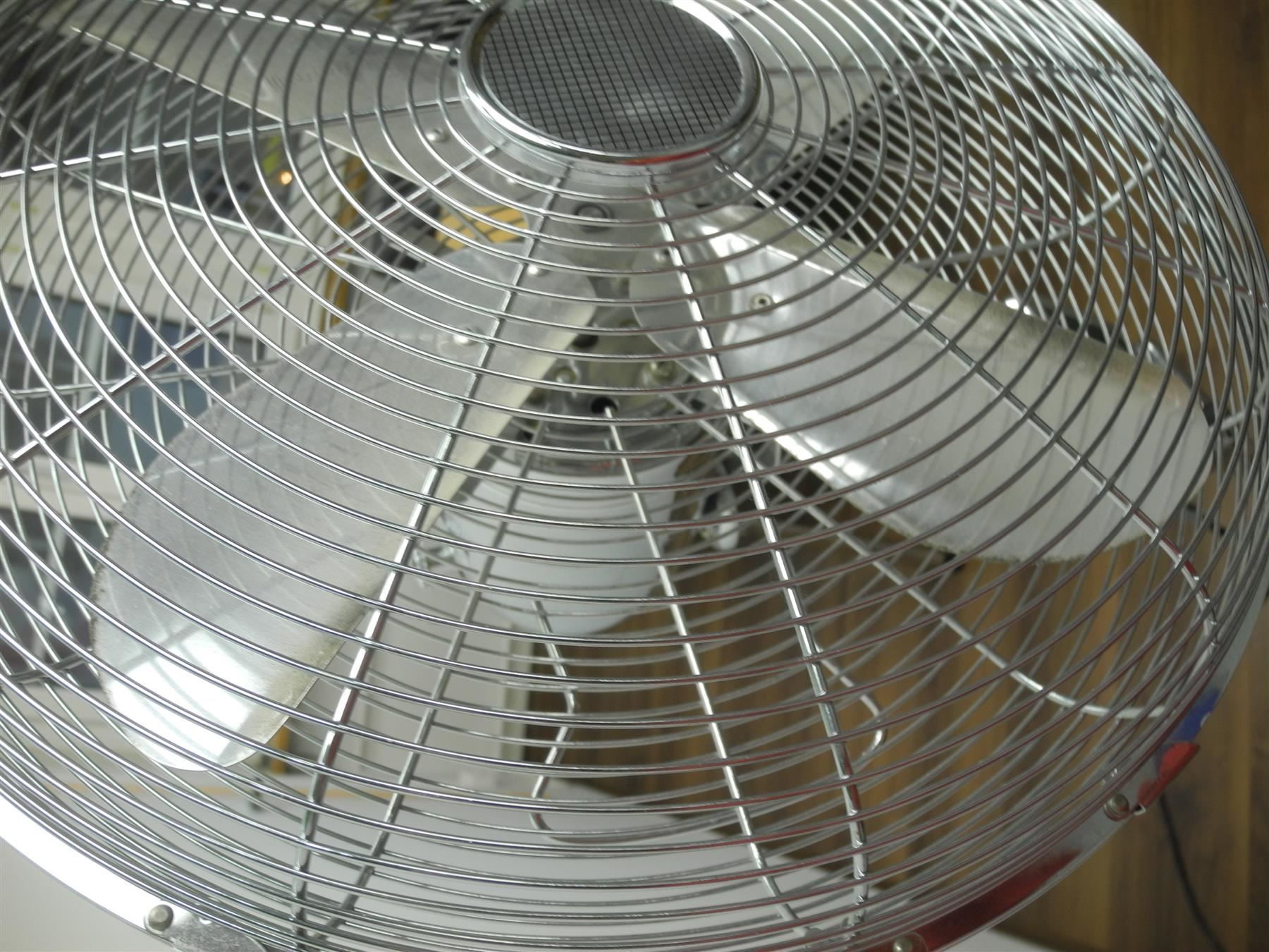Ventilatori: Mocelek Standventilator verchromt,  22d – Usato da Kottwil venduto da Crazyrolf 4