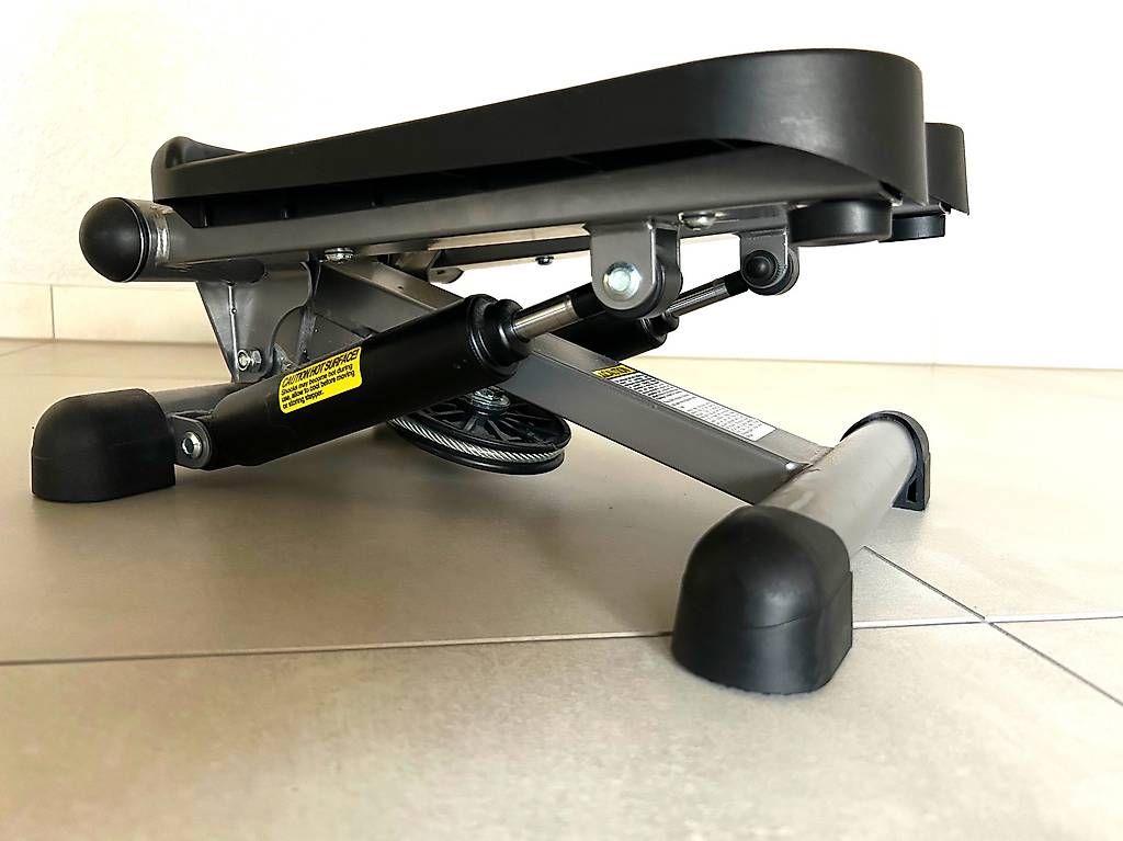 Hometrainer: Step per fitness – Usato da Cadro venduto da sim_2q9z 1