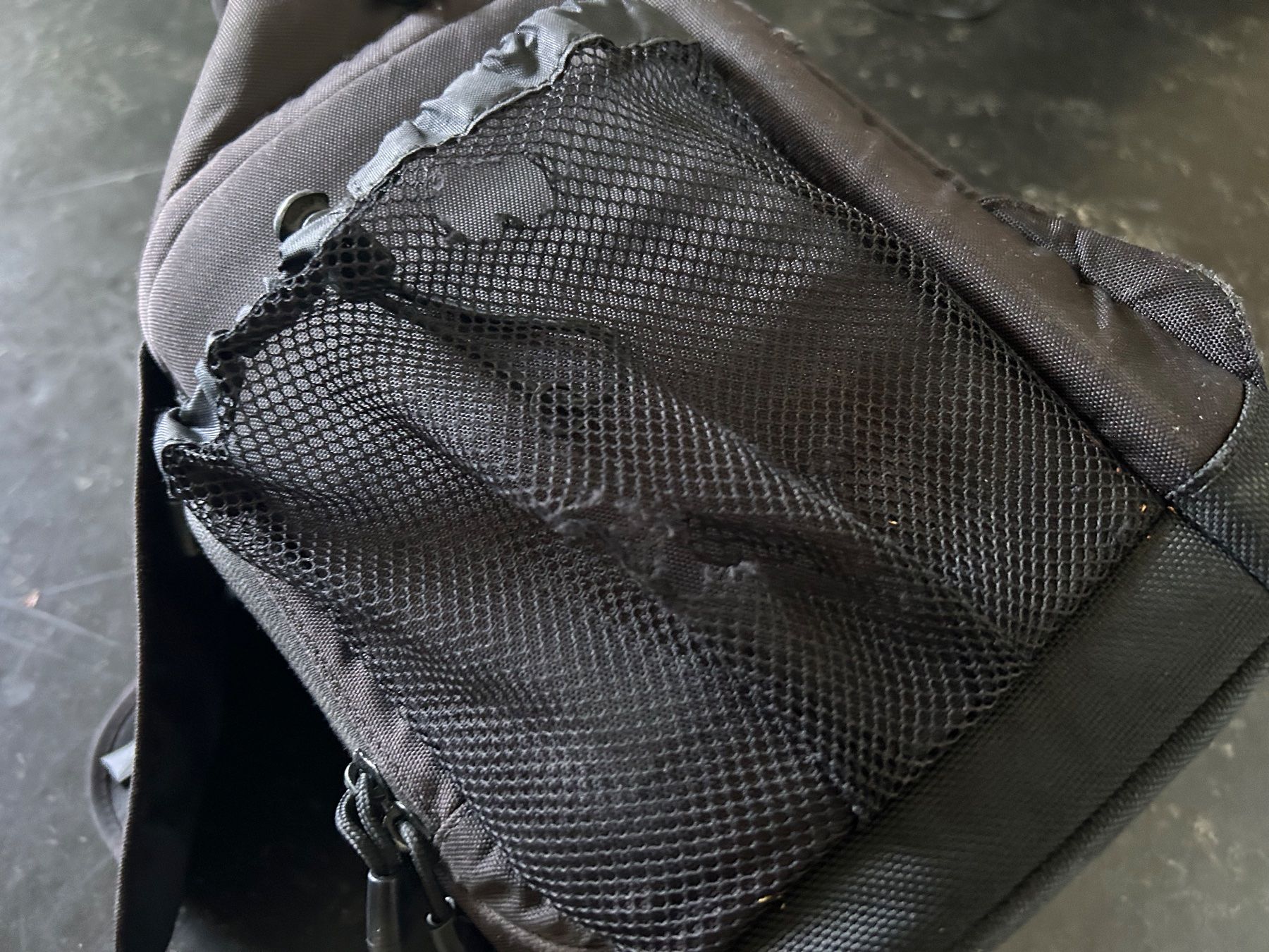 Zaini: Lowepro Fotorucksack - stark gebraucht – Usato da Bern venduto da inf_bdw8 8