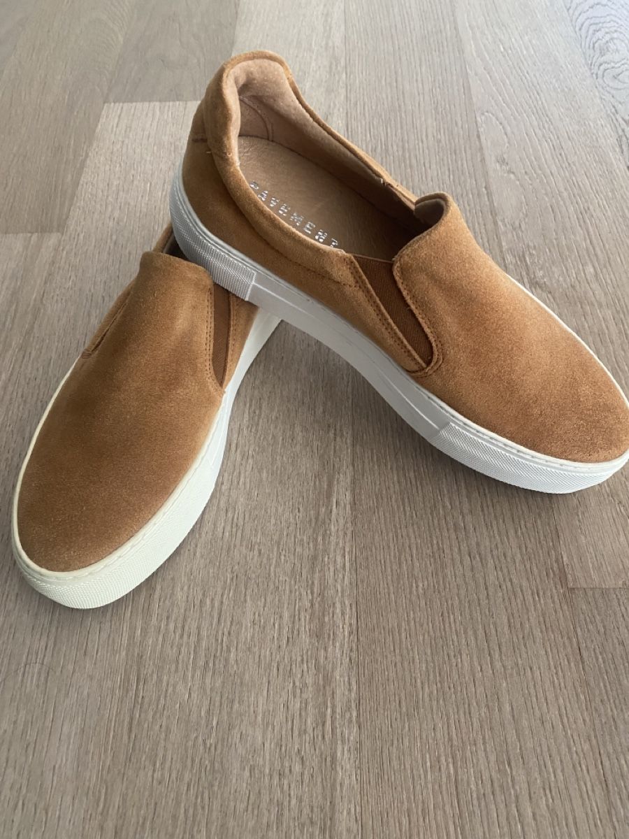 Damenschuhe: Loafer – Neu (gemäss Beschreibung) aus Othmarsingen von Paucaverba