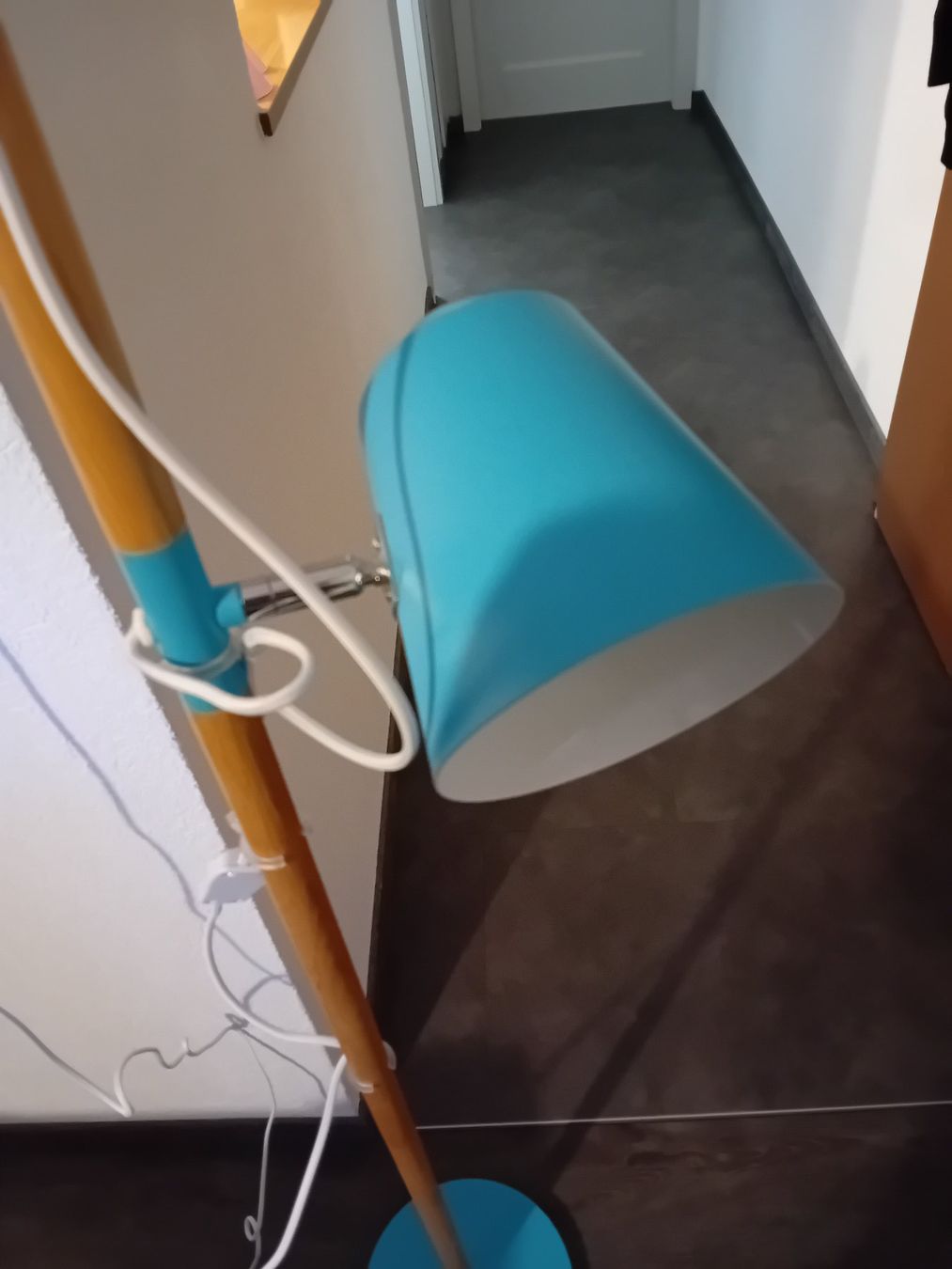 Lampade: Lampe sur pied  bleue – Nuovo e nell'imballaggio originale da St-Imier venduto da Wolf313 2