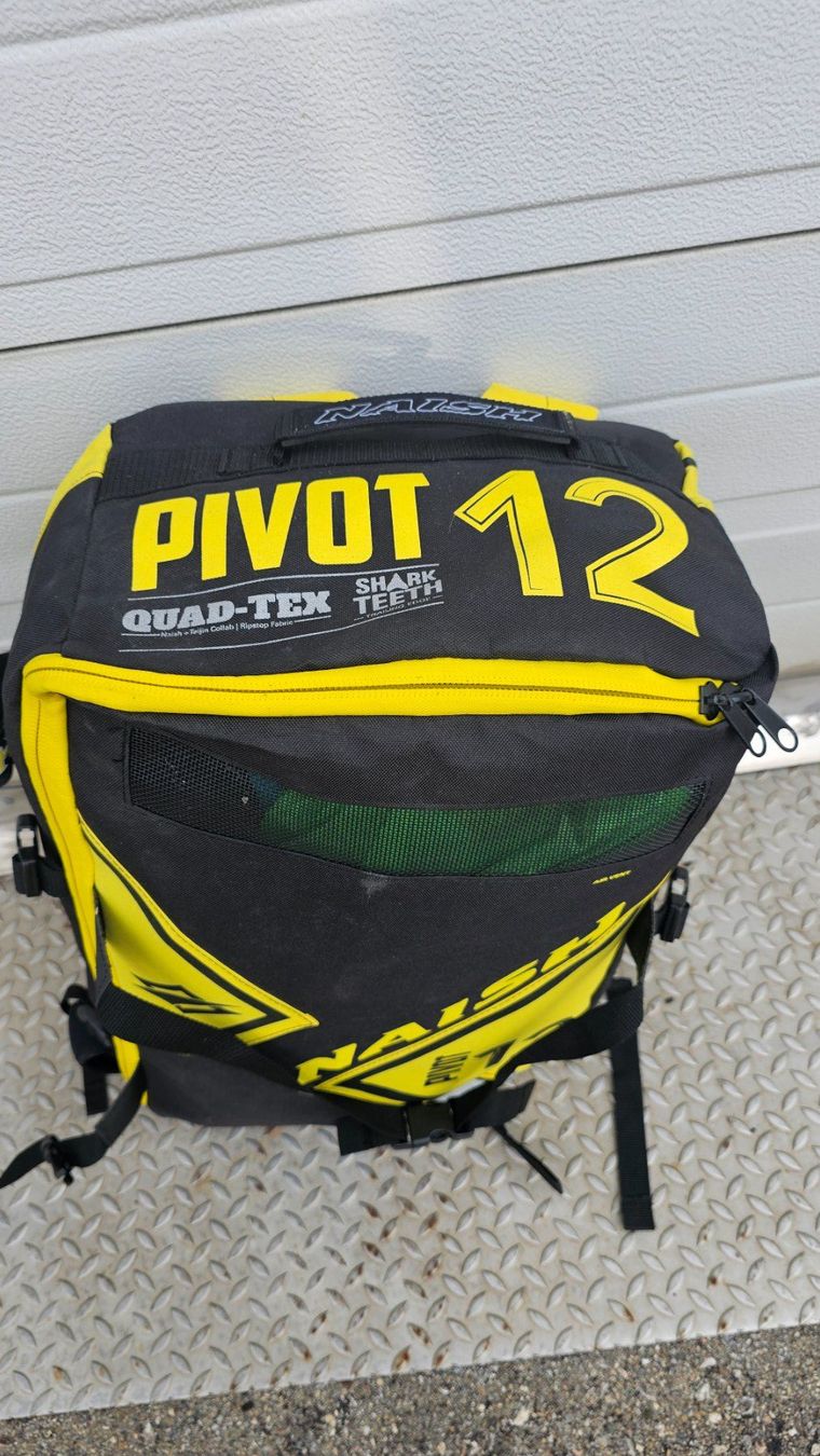 Naish Aquilone: Kite NAISH PIVOT 12 – Usato da Diessenhofen venduto da Osio 1