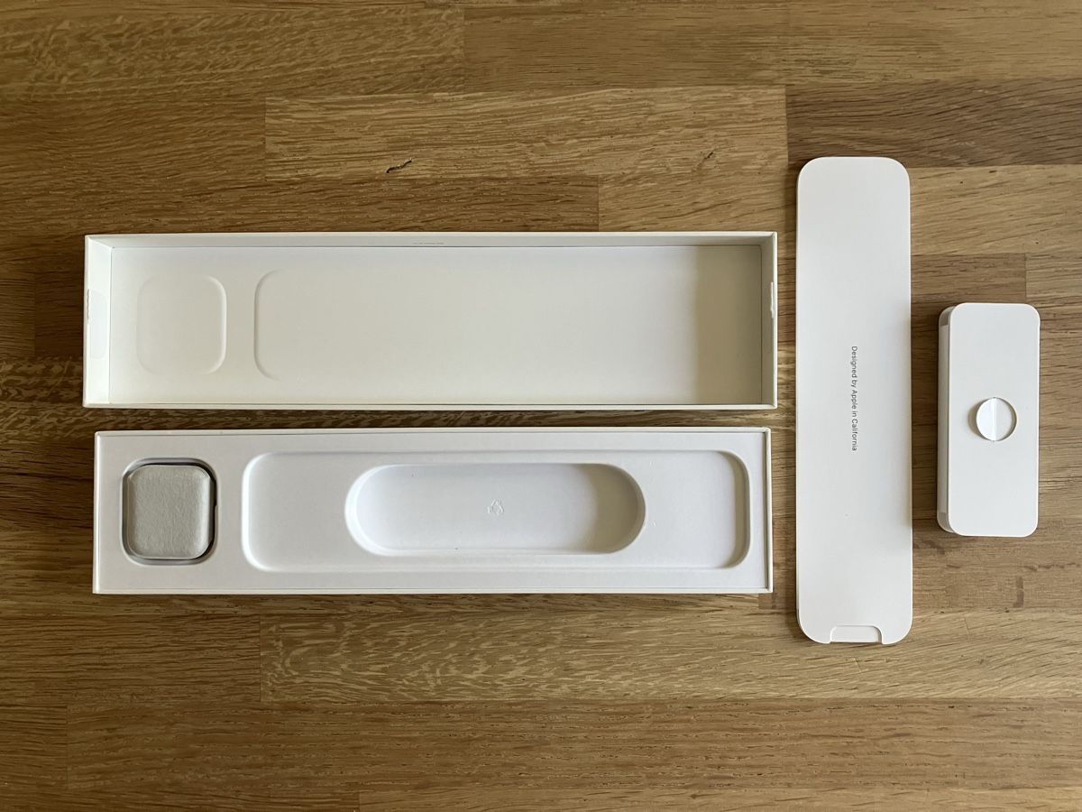 Apple Cover & Protezioni schermo: Apple Watch Series 6 Verpackung – Usato da Basel venduto da dacaccia 2