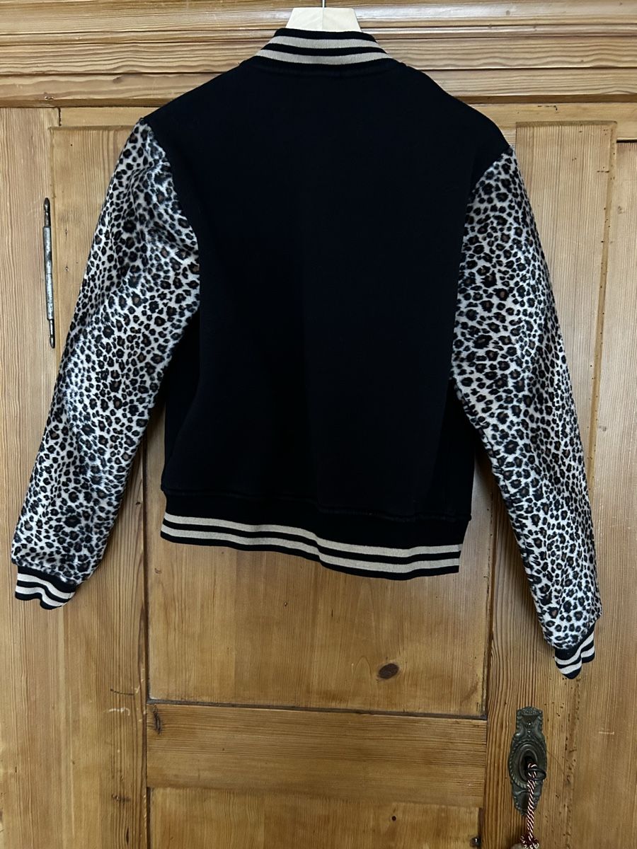 Giacche: Coole Collegejacke mit Teddyplüsch M – Nuovo (secondo la descrizione) da Winterthur venduto da Sunshineandrain 1