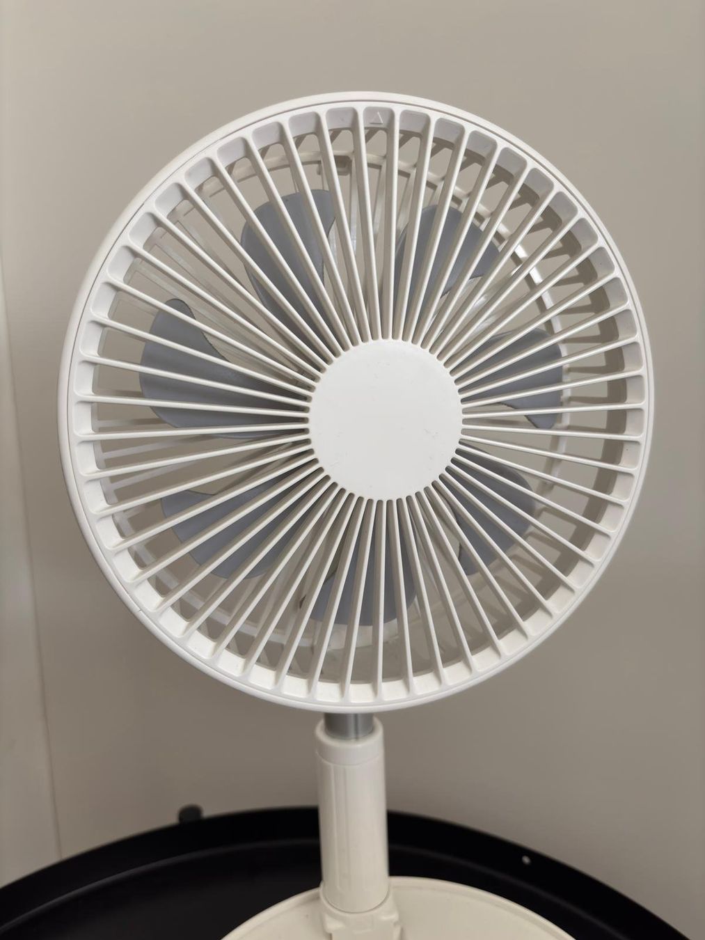 Ventilatori: Tischventilator weiss neuwertig – Usato da Baar venduto da gon_92g8 1