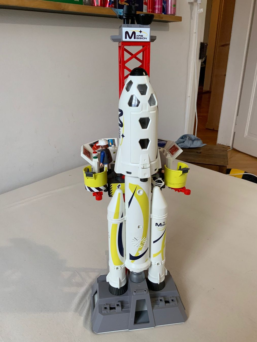 Playmobil Giocattoli: PLAYMOBIL Space Mars-Rakete mit Startrampe und Mars-Station – Usato da Solothurn venduto da Pakeha 1
