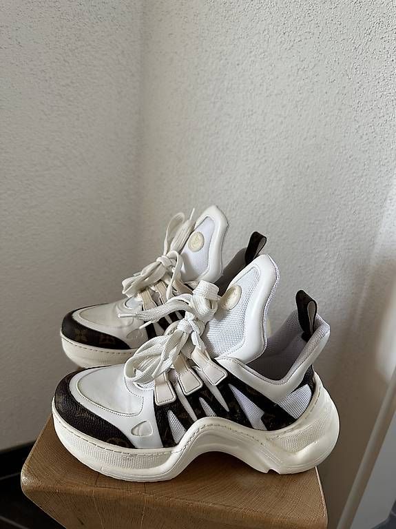 Damenschuhe: Sneaker Archlight, Gr 37 – Gebraucht aus Bazenheid von ManilaGrace
