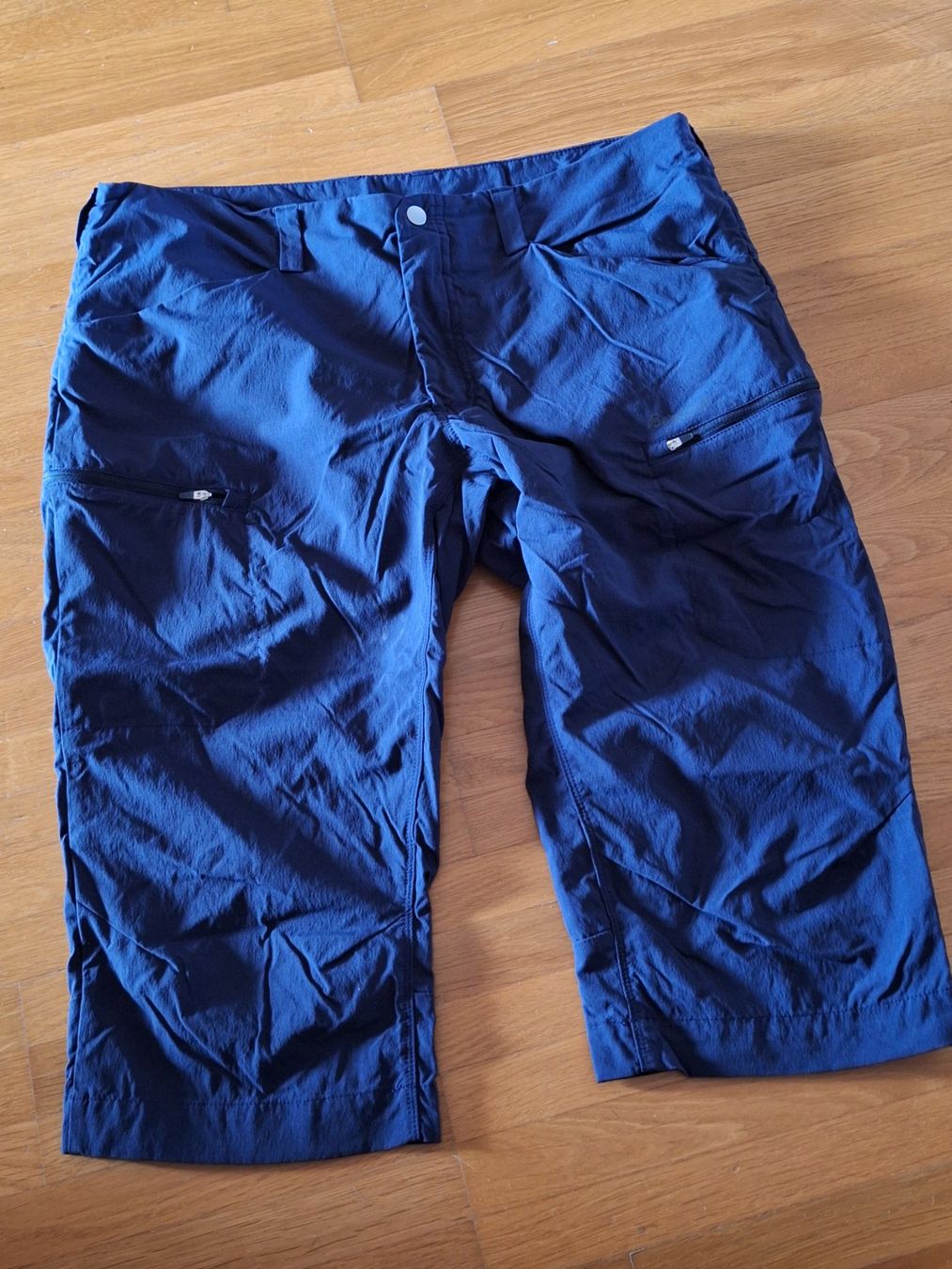 Pantaloni: Wanderhose Damen in 3/4 Länge, Grösse L – Usato da Zimmerwald venduto da fasiwa