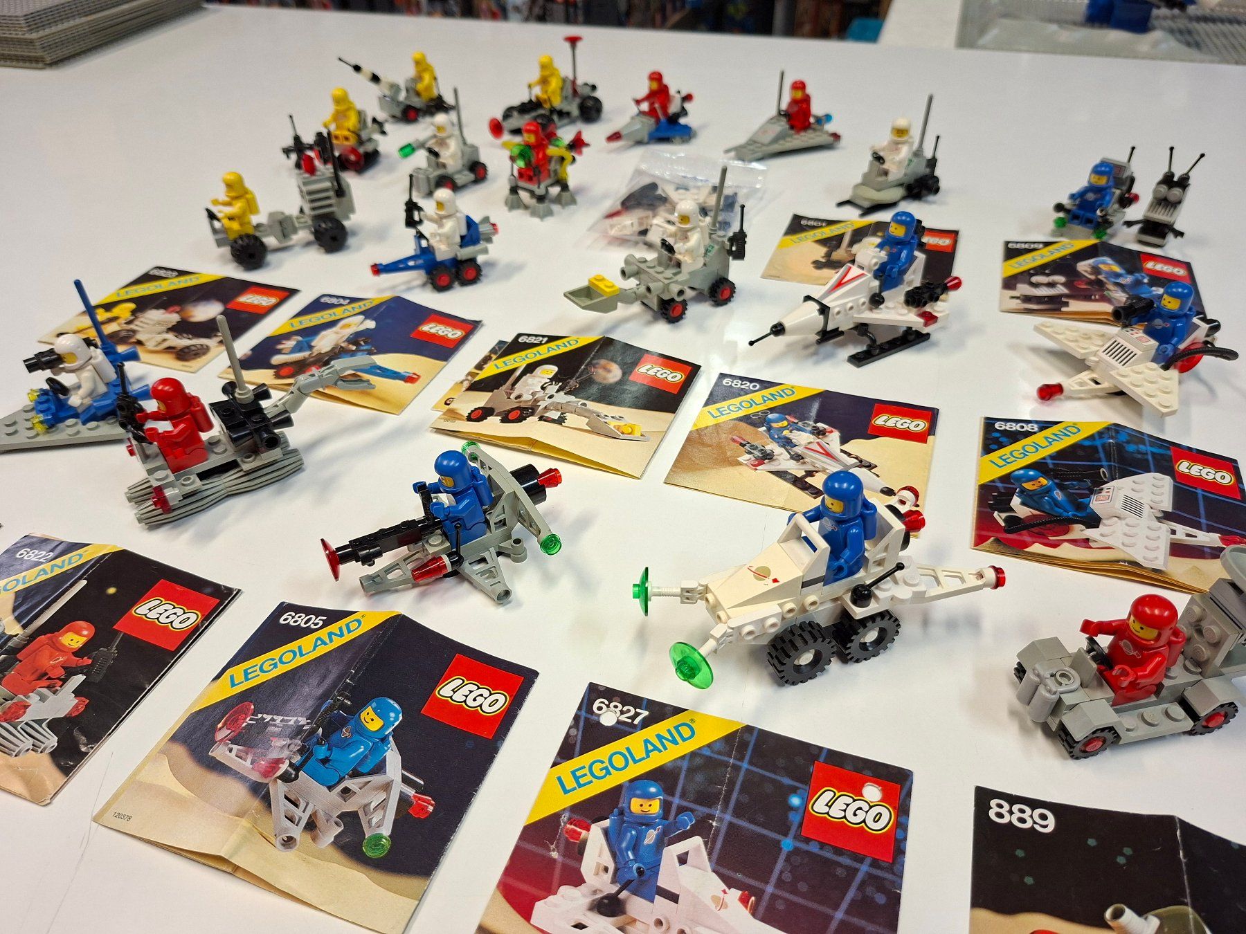 Lego Giocattoli: Lego Classic Space Konvolut 5 – Usato da Sils im Domleschg venduto da AMAG_AUDI_ZH 1