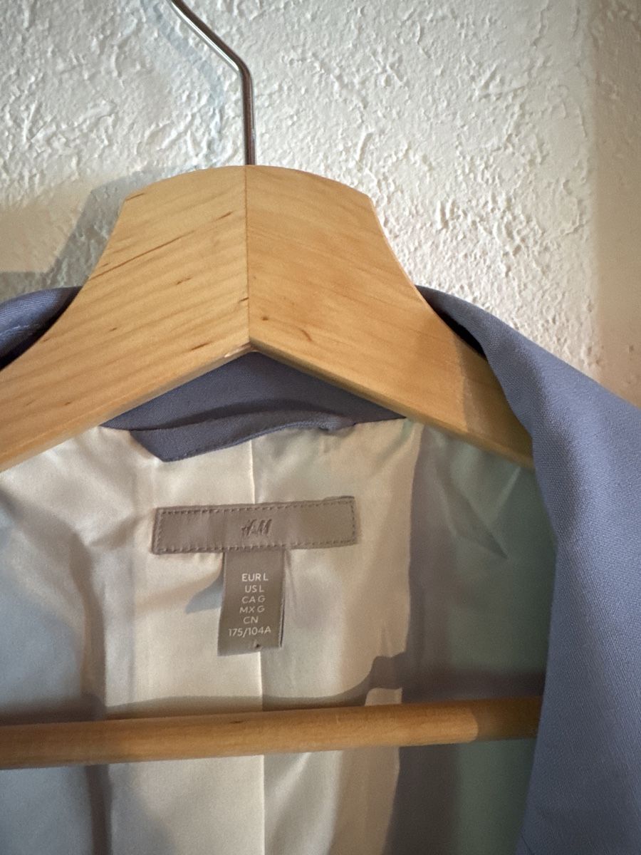 H&M Giacche: Longblazer hellblau mit Bindegurt – Nuovo (secondo la descrizione) da Rohrbachgraben venduto da kae_5lhf 2