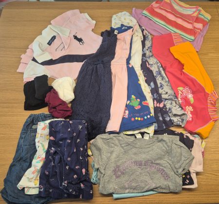 Kleiderpaket 1, Sommer, Mädchen, 23 Teile,Grösse 110/116