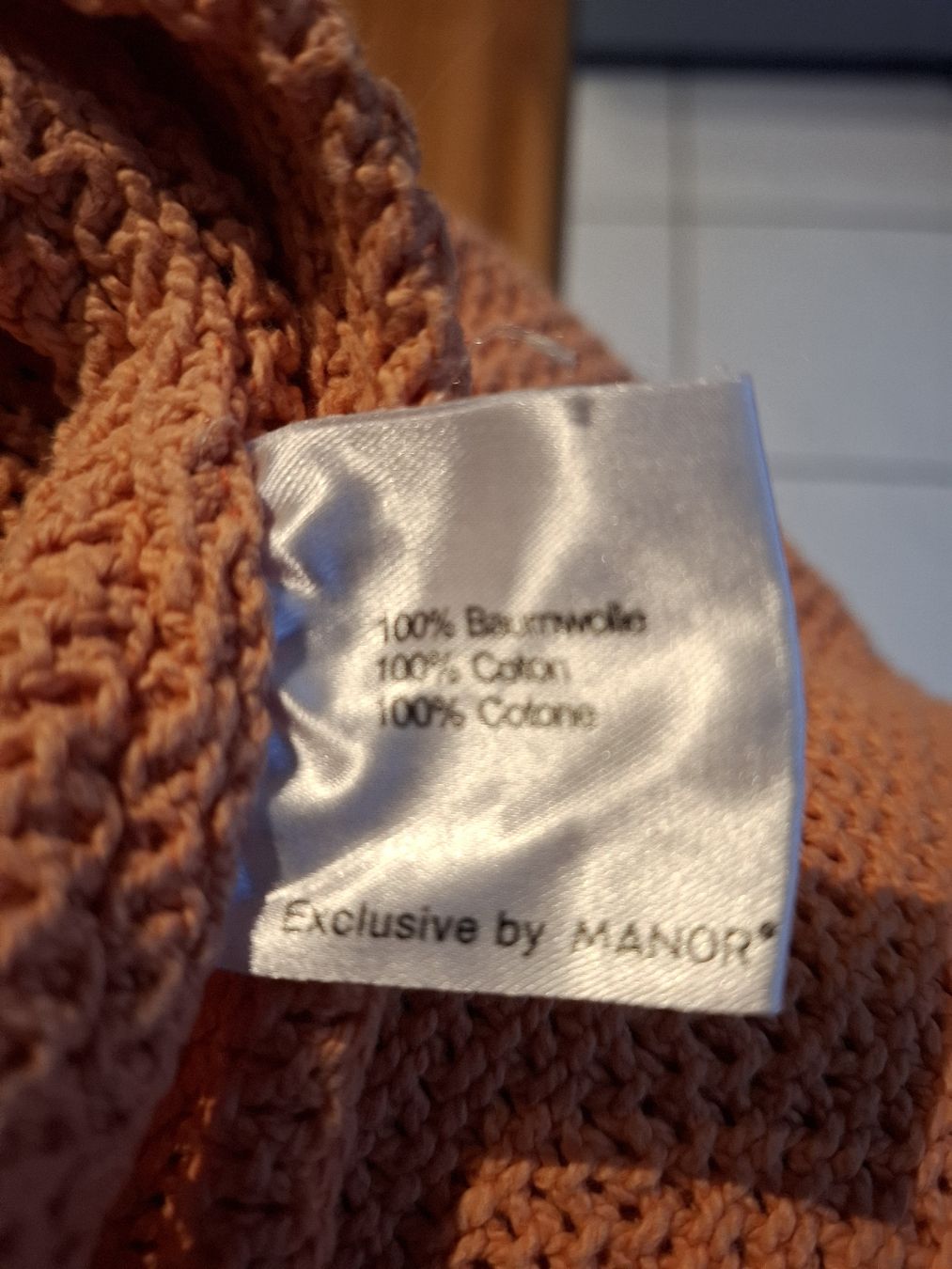 Decken: Strickdecke grob gestrickt orange Farbe – Gebraucht aus Aarberg von Happy058 1
