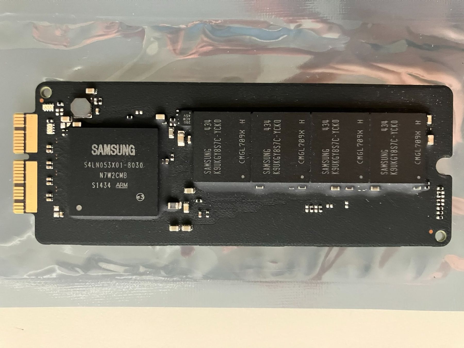 Apple Dischi rigidi: Apple SSD 1TB geprüft – Usato da Meisterschwanden venduto da Discus0 1